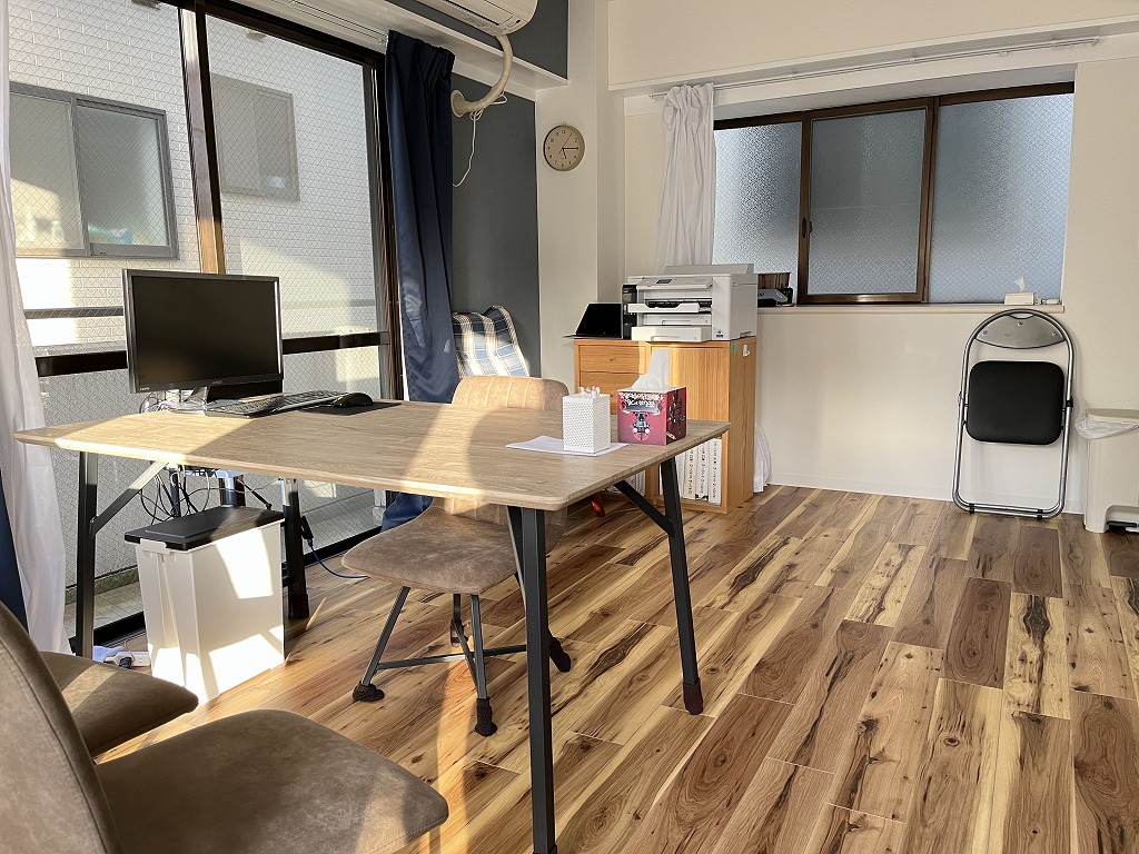 ��茚�z�Ǝ҂ƒ���̍H���X�̗��_�₨�����߂́H